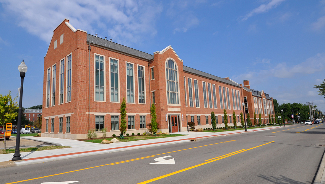 mount union front shot